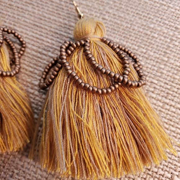🐕 2 pairs of beaded tassel earrings gold & green - Picture 2 of 5